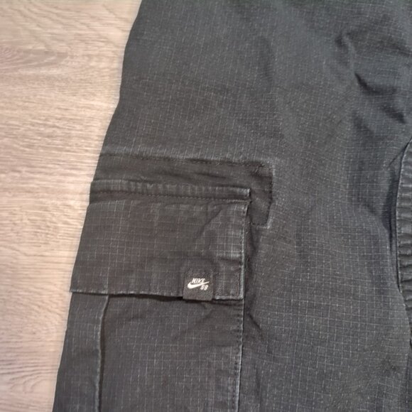 Nike SB Skateboarding Men's 32 Ripstop Cargo Pants Black Utility CV4699-010 - Picture 10 of 14
